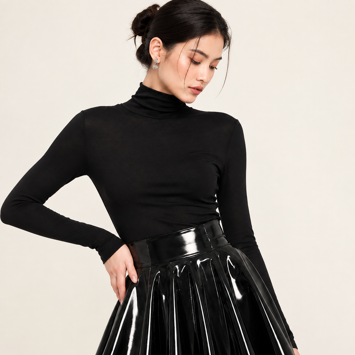 `Women’s Black Shiny Faux PU Leather Pleated Mini Skirt, High Waisted A-Line Back Zipper Skirt for Club, Night Out & Party`